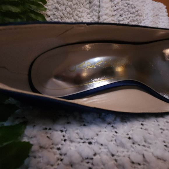 Caparros Womens Oz Peep Toe Classic Pumps, Blue Satin w/Silver Rhinestones 5.5M - Picture 14 of 16